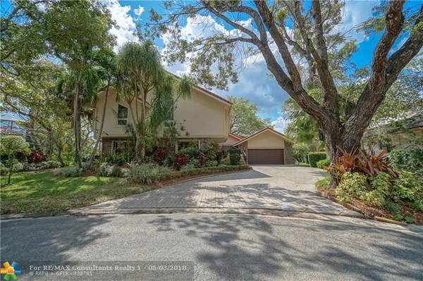 10120 Vestal Ct, Coral Springs, FL 33071