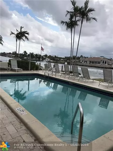 Deerfield Beach, FL 33441,815 SE 19th Ave  #201