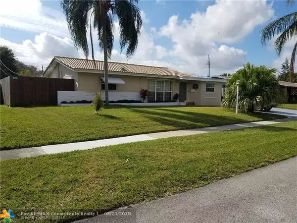 4270 NW 10th St, Coconut Creek, FL 33066