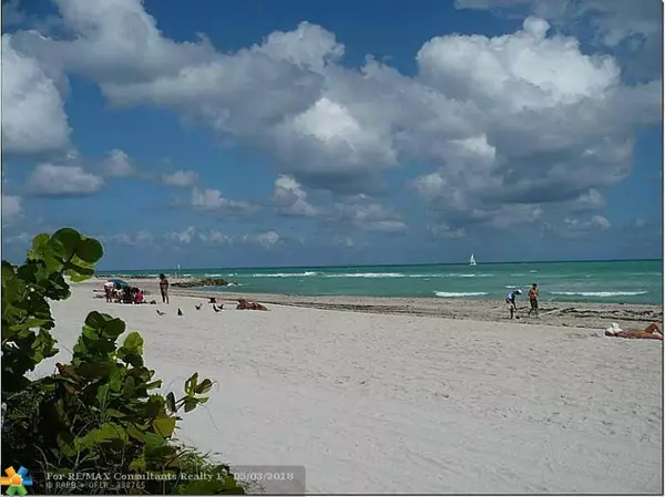 Miami Beach, FL 33140,2925 Indian Creek Dr  #118