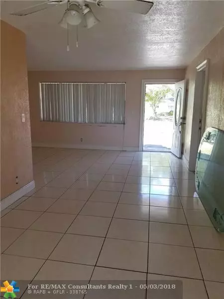 Deerfield Beach, FL 33441,830 SW 14th Ct