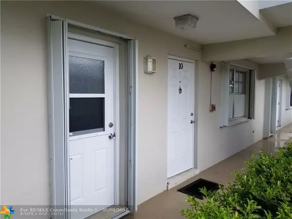 801 Pine Dr  #10, Pompano Beach, FL 33060