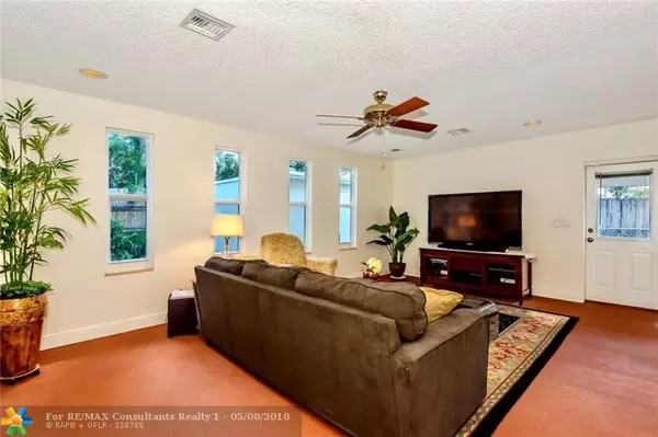 Wilton Manors, FL 33311,812 NW 28th Ct