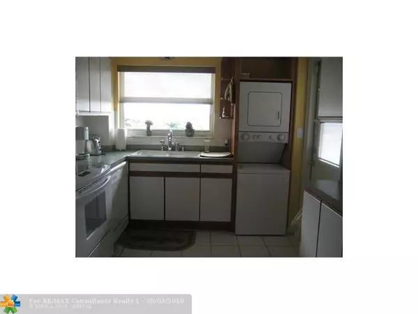 Fort Lauderdale, FL 33306,2829 NE 33 Ct  #606