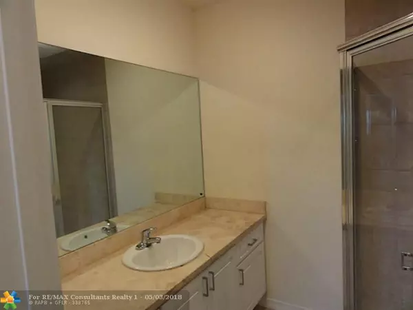 Fort Lauderdale, FL 33311,615 NW 10th Ter  #1