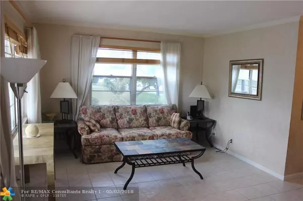 Deerfield Beach, FL 33442,44 Westbury B  #44