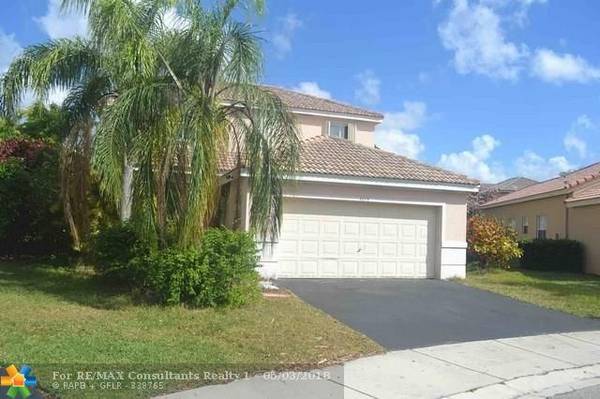 4074 Palm Pl, Weston, FL 33331