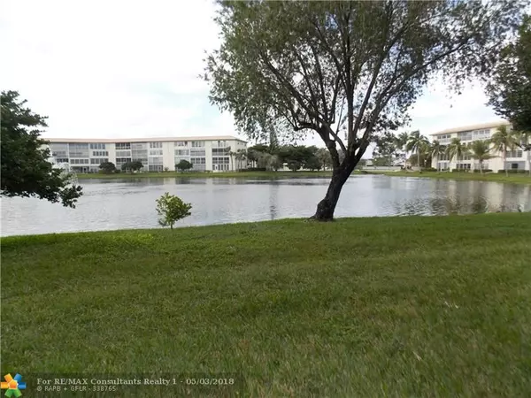 Coconut Creek, FL 33066,1904 Bermuda Cir  #F 1