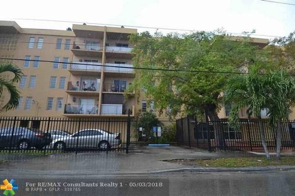 6950 W 6 AV  #217,  Hialeah,  FL 33014