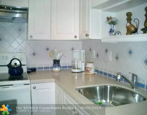 Lauderdale By The Sea, FL 33308,4512 Sea Grape Dr