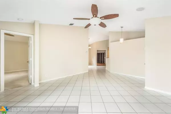 Coconut Creek, FL 33073,6372 NW 40th Avenue