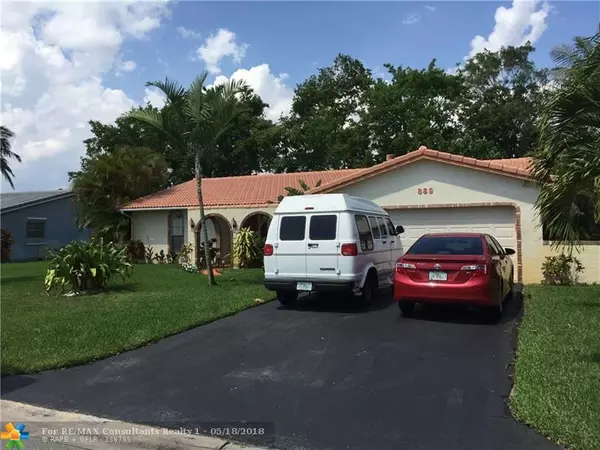 869 NW 84th Ln, Coral Springs, FL 33071