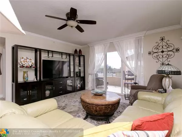 Deerfield Beach, FL 33441,191 SE 20th Ave  #415