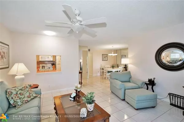 Pompano Beach, FL 33062,801 N Riverside Dr  #8A