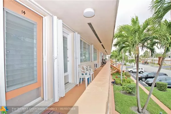 Hallandale, FL 33009,900 SW 11th Ave  #14C