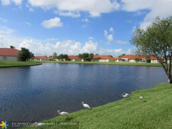 Delray Beach, FL 33446,15209 S Tranquility Lake Dr  #201