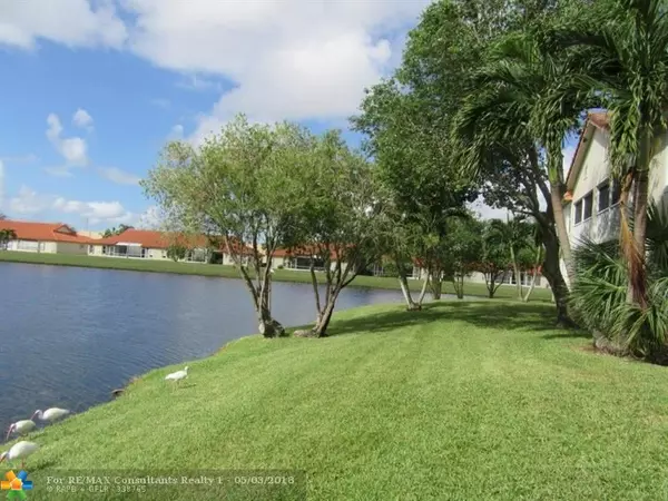 Delray Beach, FL 33446,15209 S Tranquility Lake Dr  #201