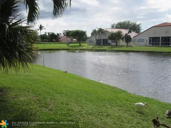 Delray Beach, FL 33446,15209 S Tranquility Lake Dr  #201