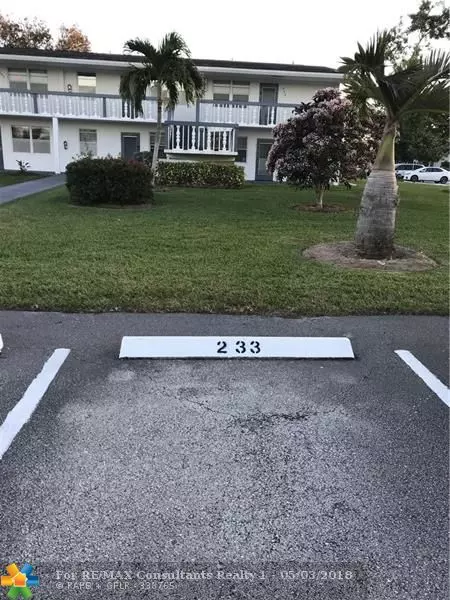 Deerfield Beach, FL 33442,233 Oakridge O  #233