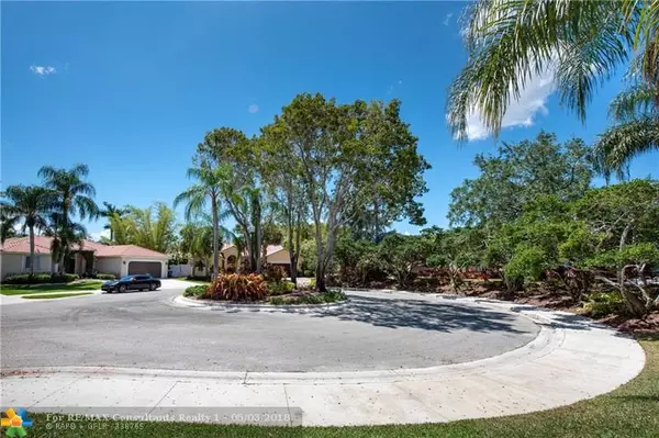 Weston, FL 33326,1876 Water Ridge Ct