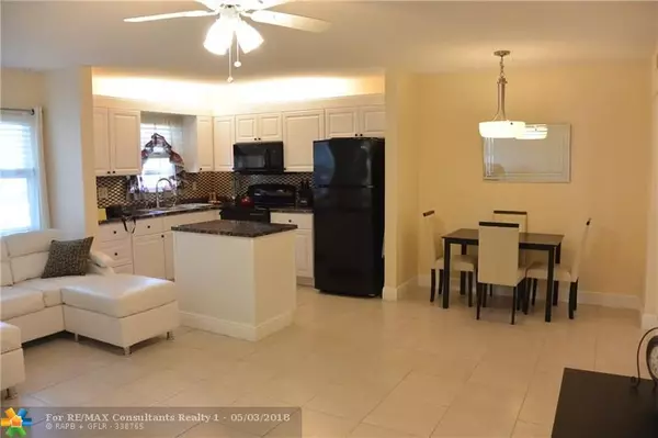 Hollywood, FL 33019,1351 N 12th Ct  #9A