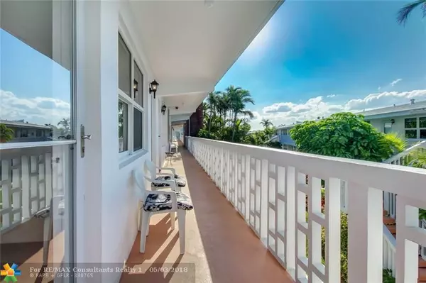 Lauderdale By The Sea, FL 33308,228 Hibiscus Ave  #235