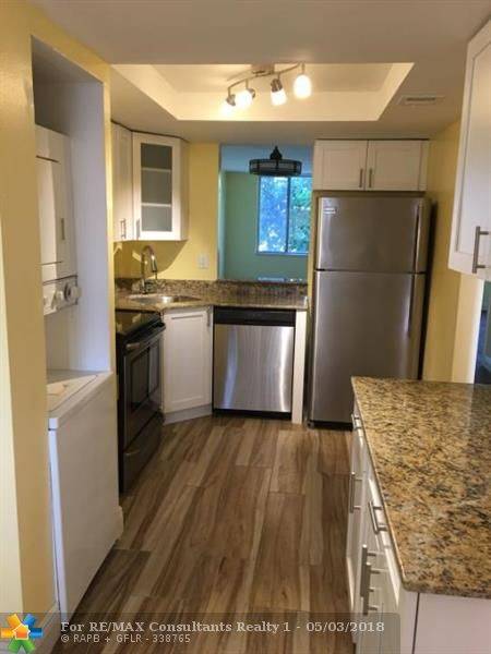 3199 Riverside Dr  #c-301, Coral Springs, FL 33065