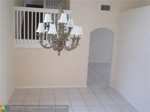 Lake Worth, FL 33463,6383 Shadow Tree Ln