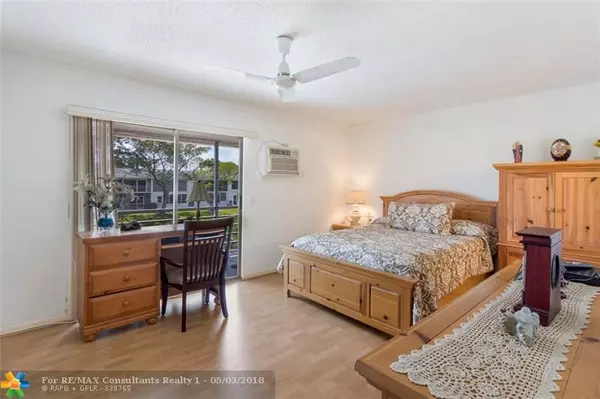 Deerfield Beach, FL 33442,164 Tilford H  #164