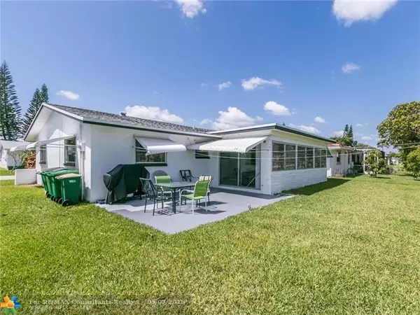 Tamarac, FL 33319,4925 NW 55th Ct