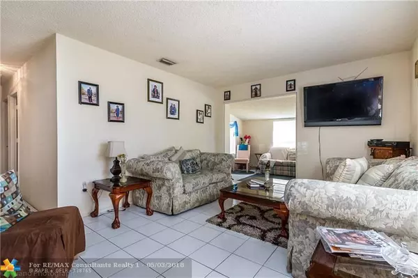 Pompano Beach, FL 33060,657 NW 19th St