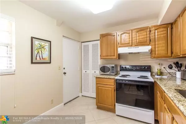 Boca Raton, FL 33487,6000 NW 2nd Ave  #137