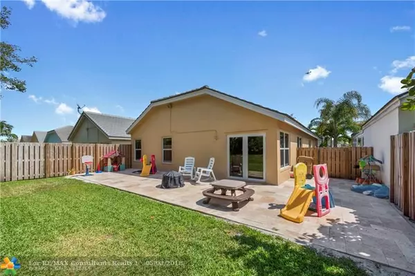 Davie, FL 33328,9001 Lake Park Cir