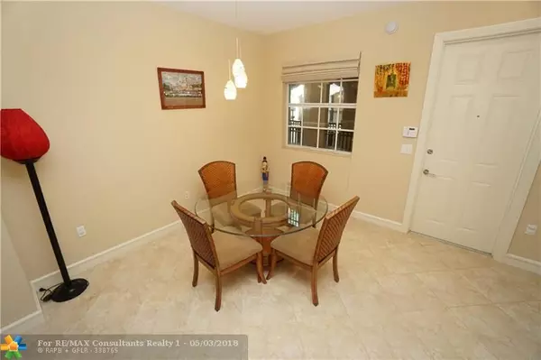 Lauderdale By The Sea, FL 33308,4445 El Mar Dr  #2-303