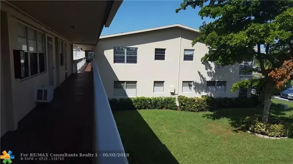 Deerfield Beach, FL 33442,364 Oakridge T  #364