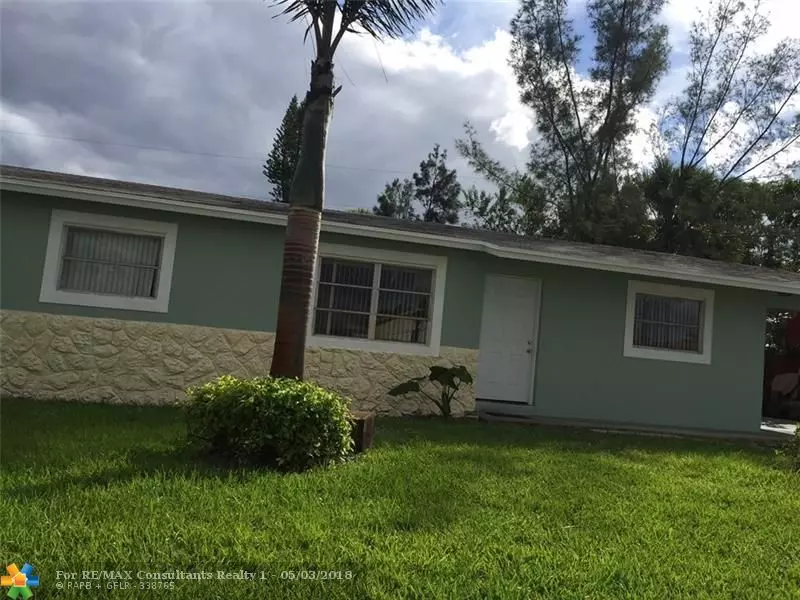 1325 W 26th Ct, Riviera Beach, FL 33404