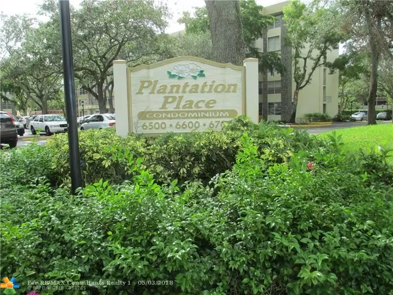 6700 Cypress Rd  #208, Plantation, FL 33317