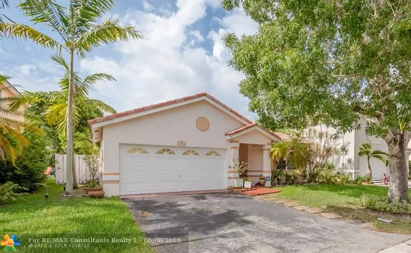 13511 NW 6th Dr, Plantation, FL 33325