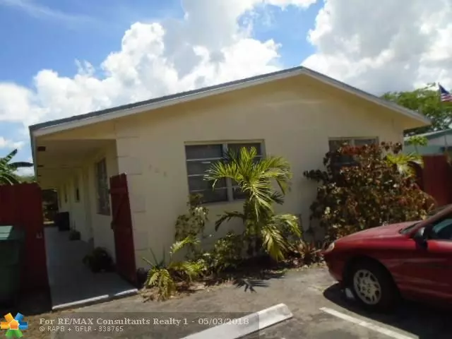 706 NW 42nd St, Oakland Park, FL 33309