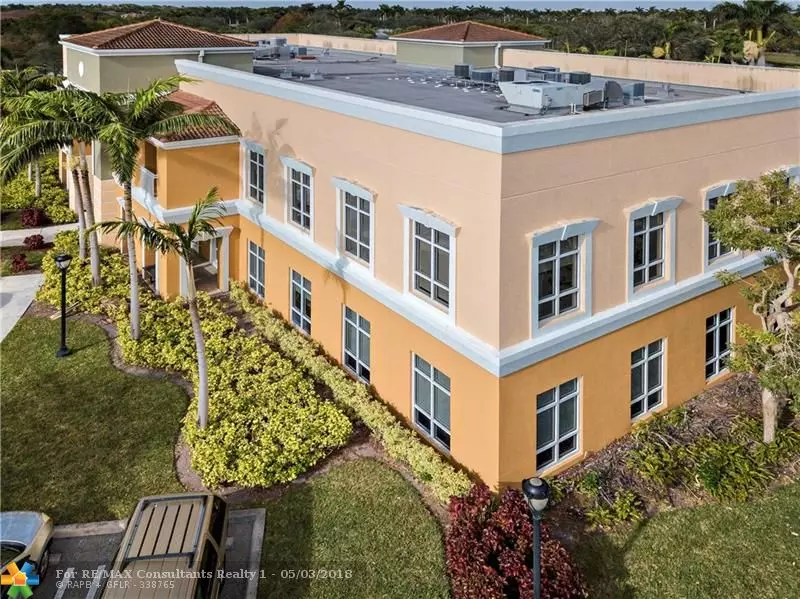 6250 Coral Ridge Dr, Coral Springs, FL 33076