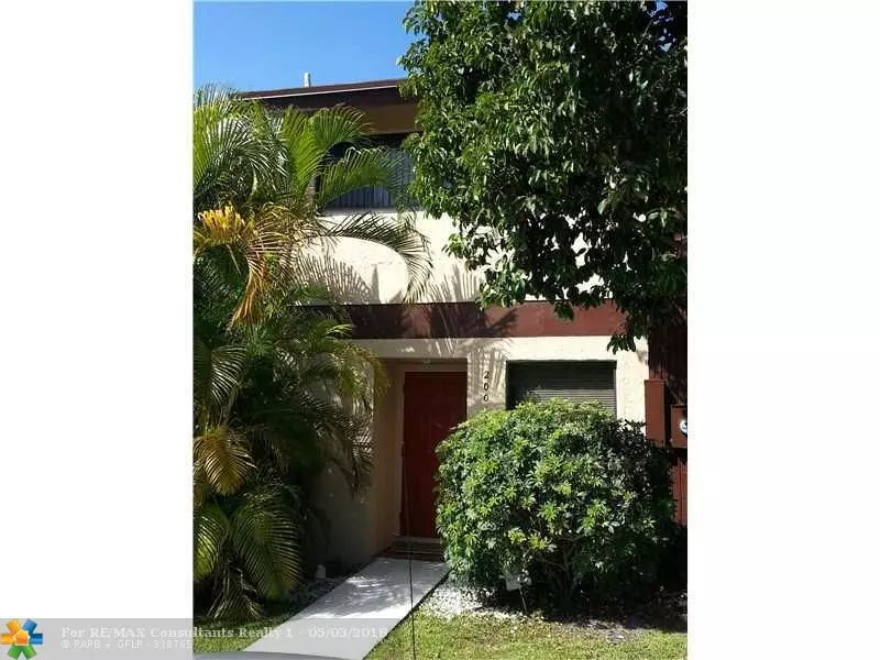 3050 S OAKLAND FOREST DR  #2001, Oakland Park, FL 33309