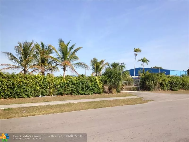 23 SW 11th Ave, Homestead, FL 33030