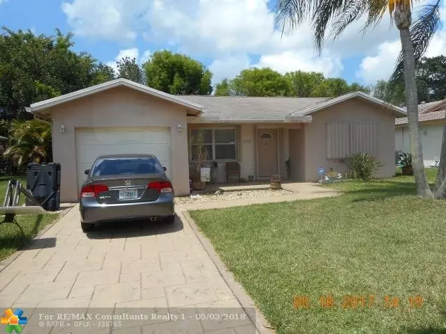 10709 NW 81st St, Tamarac, FL 33321