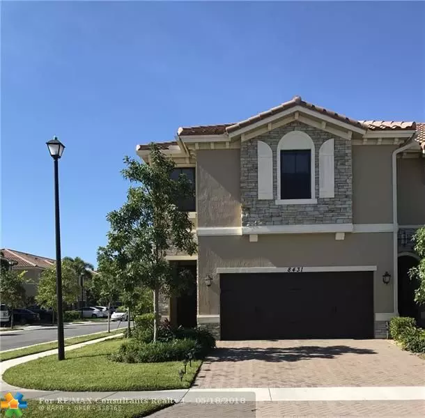 8431 Lake Majesty Lane  #8431, Parkland, FL 33076