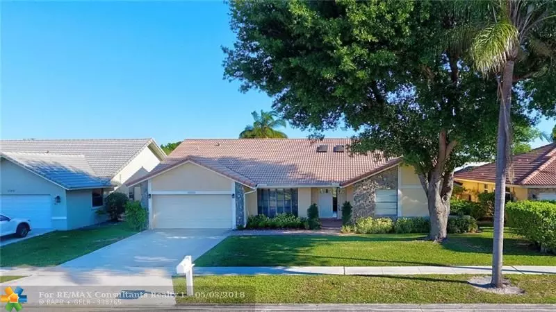 21076 Madria Cir, Boca Raton, FL 33433