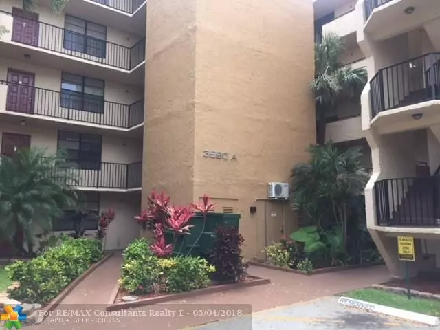 3590 Blue Lake Dr  #403, Pompano Beach, FL 33064