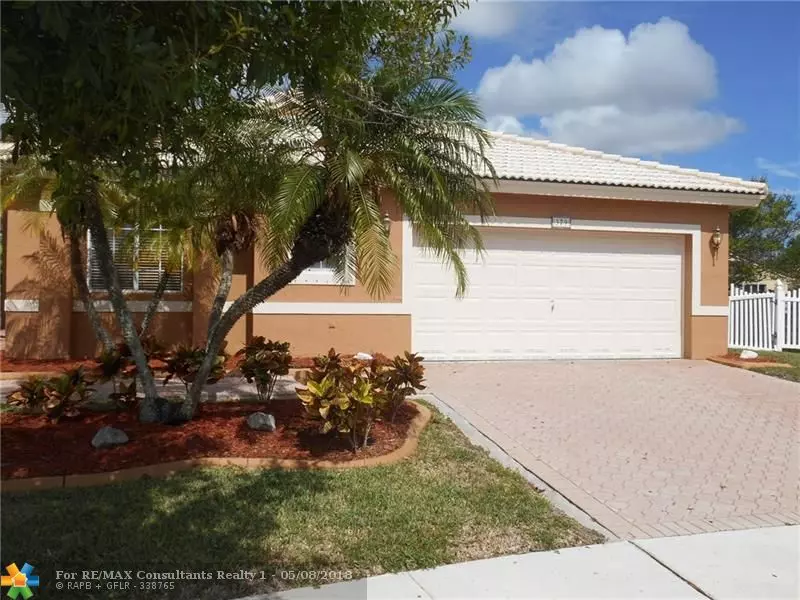 379 SW 164th Ave, Pembroke Pines, FL 33027