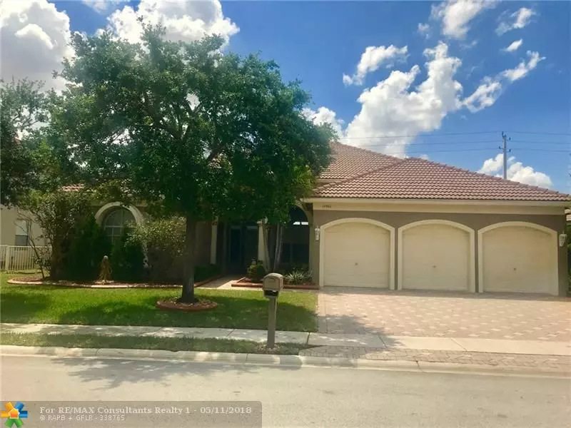 15962 SW 16th St, Pembroke Pines, FL 33027