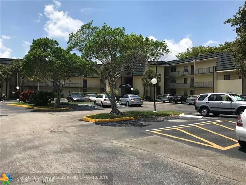 9090 Lime Bay Blvd  #209, Tamarac, FL 33321