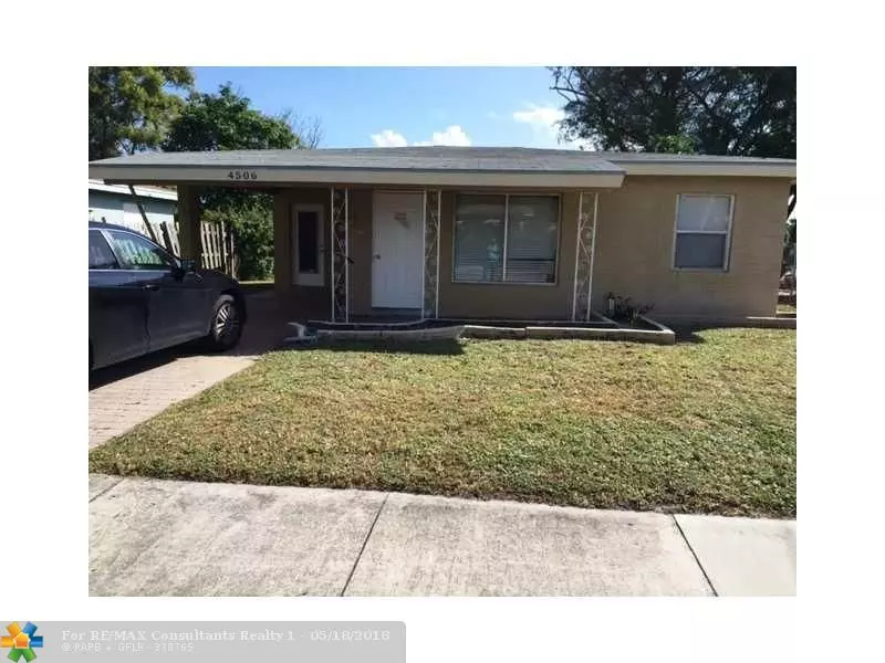 4506 Greenwood Ave, West Palm Beach, FL 33407